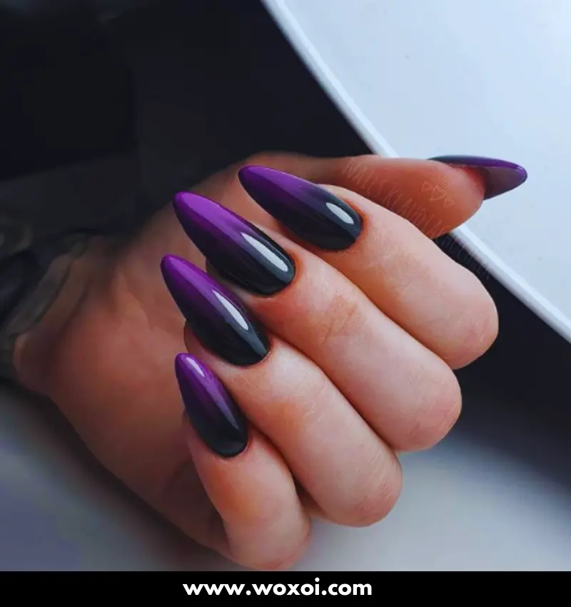 Black Halloween Nails