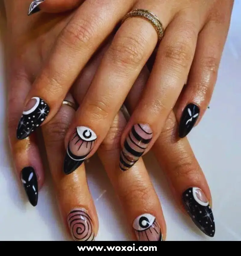 Black Halloween Nails