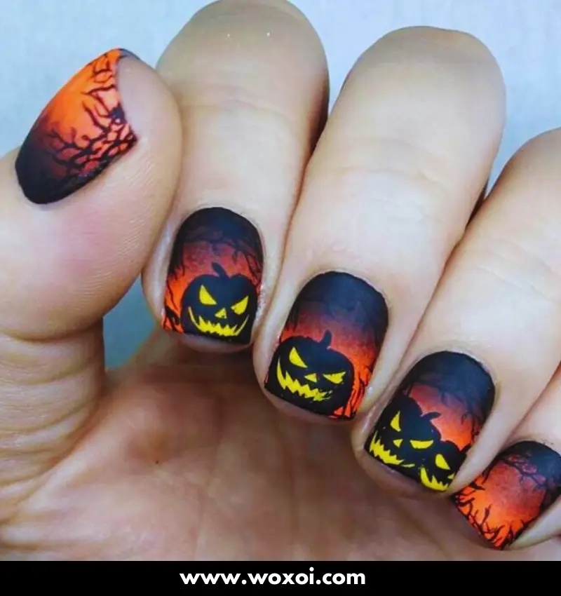 Black Halloween Nails