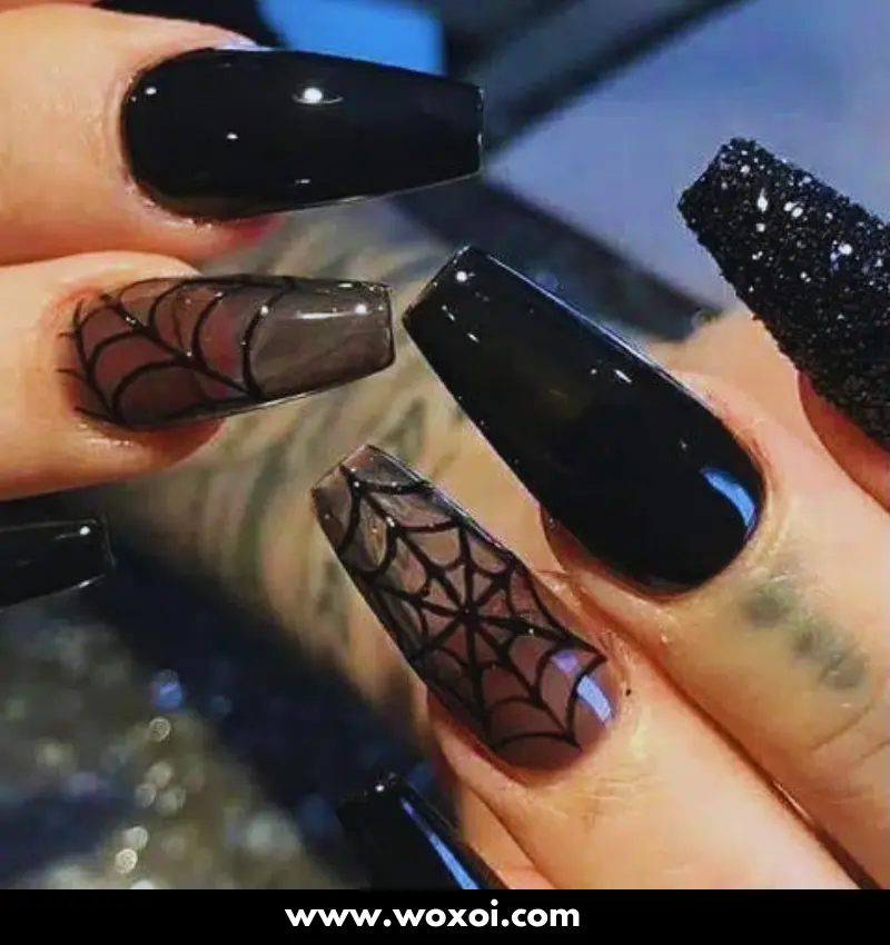 Black Halloween Nails