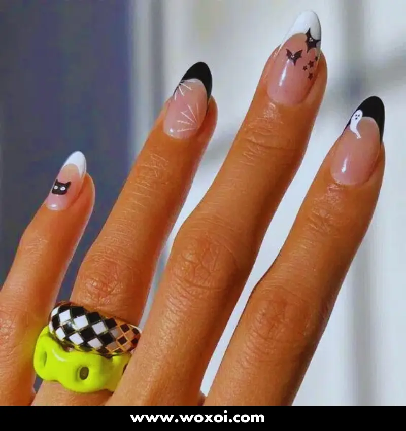 Black Halloween Nails