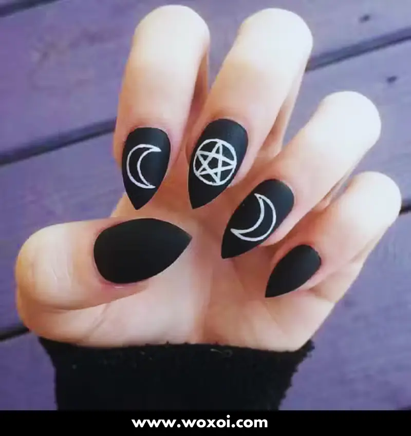 Halloween Nail Art 